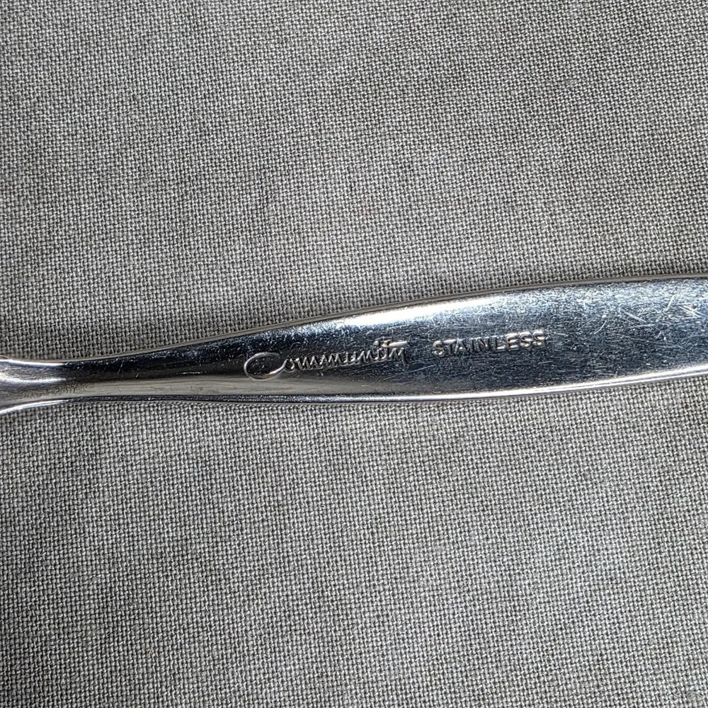 Oneida VENETIA Community Stainless Steel 6 1/8